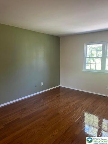 1701 Independence Court, South Whitehall Twp, PA 18104