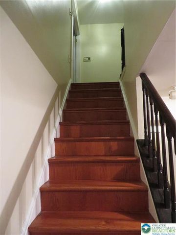 1701 Independence Court, South Whitehall Twp, PA 18104