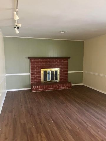 1701 Independence Court, South Whitehall Twp, PA 18104