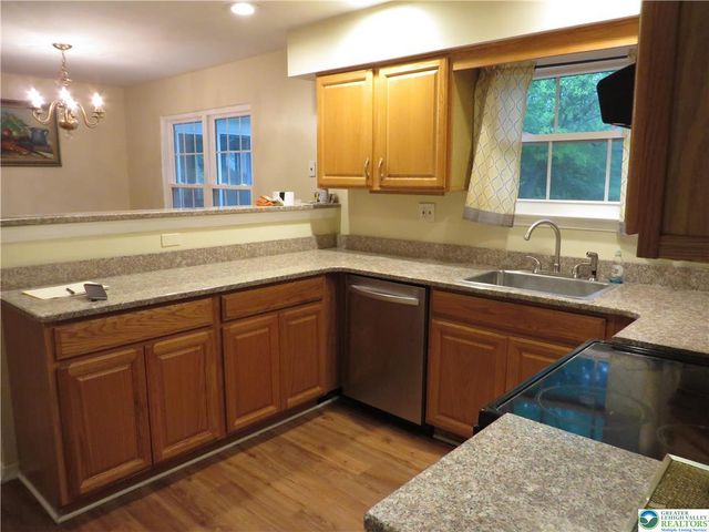 1701 Independence Court, South Whitehall Twp, PA 18104