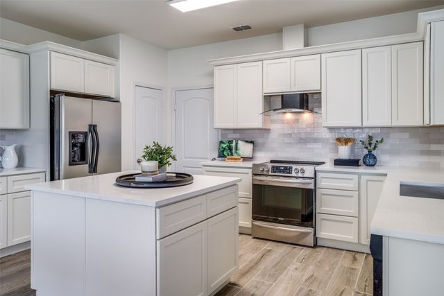 1822 Clegg Street, Howe, TX 75459