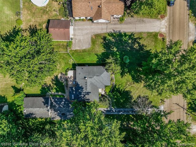 3302 Grant Road, Rochester Hills, MI 48309