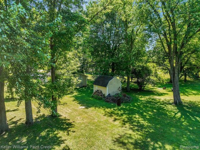 3302 Grant Road, Rochester Hills, MI 48309