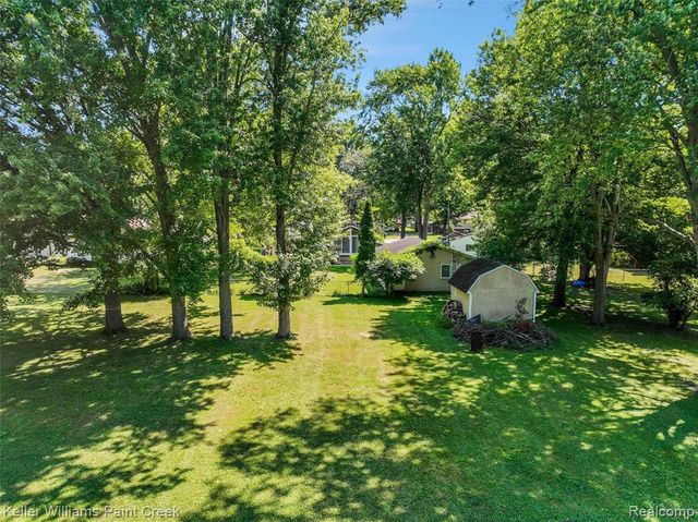 3302 Grant Road, Rochester Hills, MI 48309