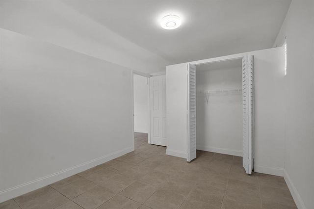 1116 S 17th Avenue S, Hollywood, FL 33020