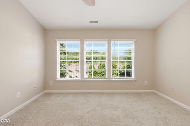 4325 Vienna Crest Drive, Raleigh, NC 27613