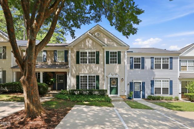 4325 Vienna Crest Drive, Raleigh, NC 27613