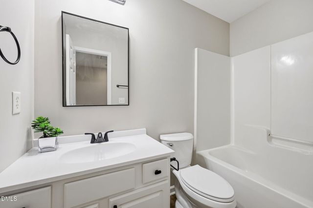 4325 Vienna Crest Drive, Raleigh, NC 27613