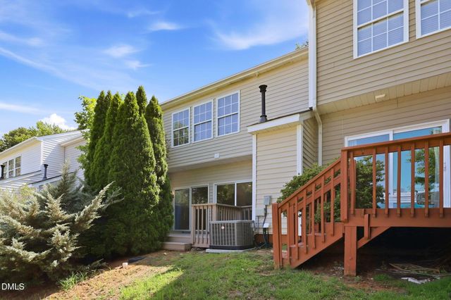 4325 Vienna Crest Drive, Raleigh, NC 27613