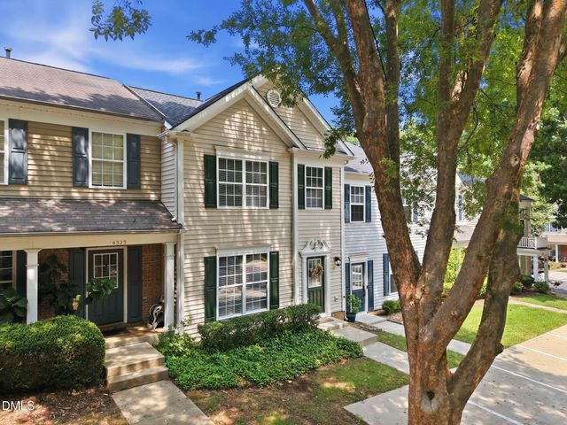 4325 Vienna Crest Drive, Raleigh, NC 27613