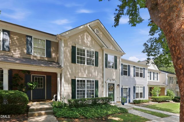 4325 Vienna Crest Drive, Raleigh, NC 27613