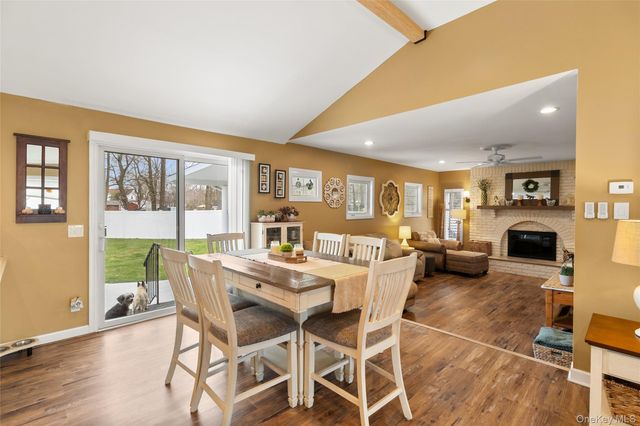 10 Denise Drive, North Babylon, NY 11703