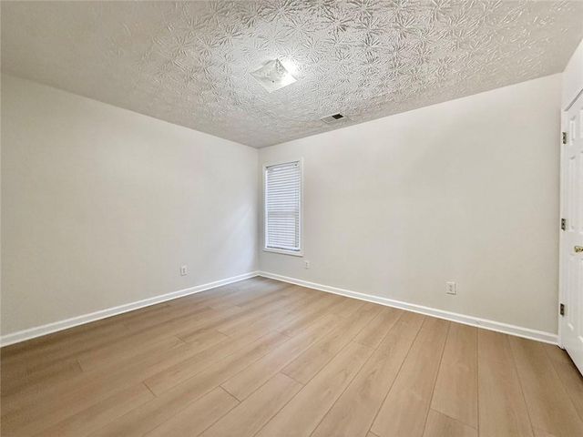 1070 Rafington Drive, Lawrenceville, GA 30046