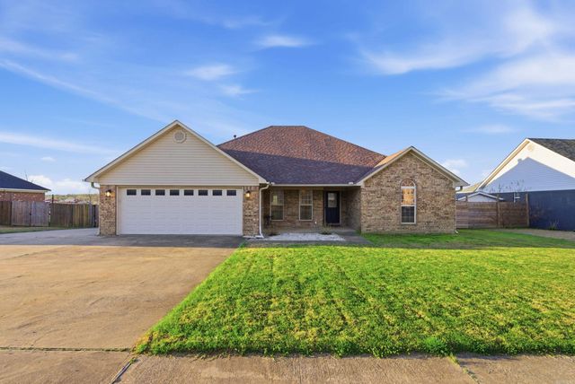 19 Cardinal Way, Vilonia, AR 72173
