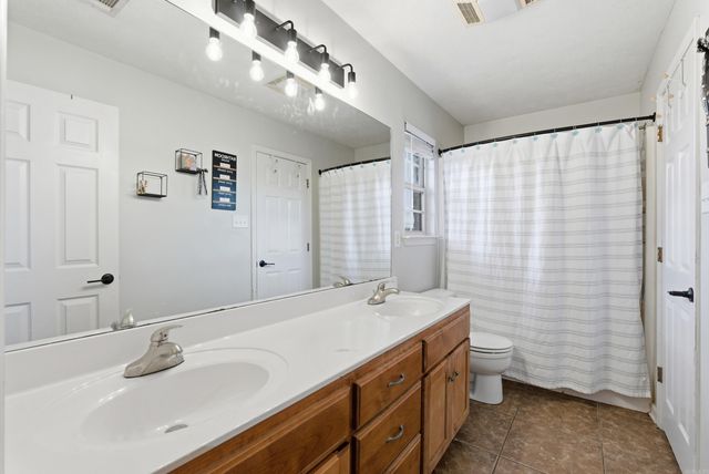 19 Cardinal Way, Vilonia, AR 72173