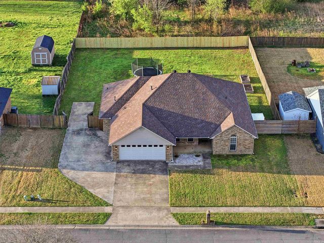 19 Cardinal Way, Vilonia, AR 72173