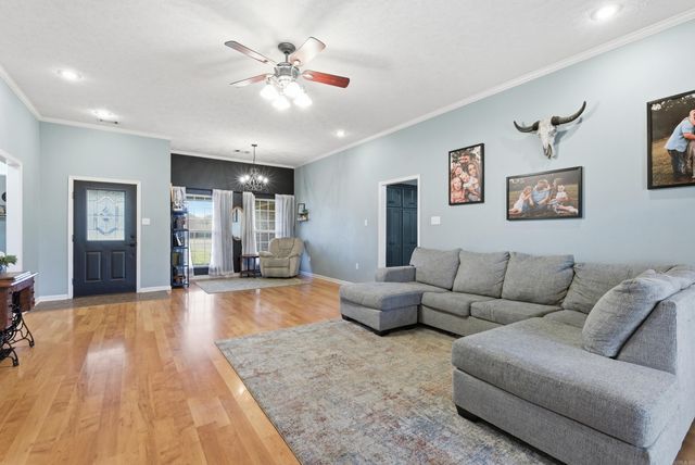 19 Cardinal Way, Vilonia, AR 72173