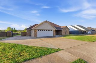 19 Cardinal Way, Vilonia, AR 72173