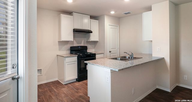 6533 BAROQUE TER, San Antonio, TX 78252