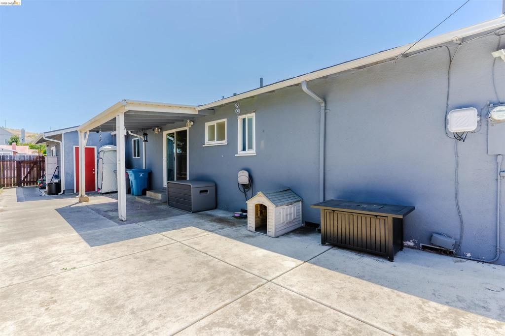 Image 19 of property listing at 103 Dieninger St., Vallejo, CA 94589