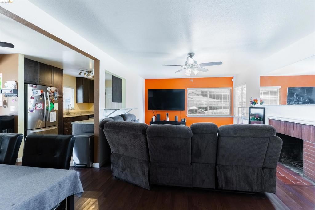 Image 5 of property listing at 103 Dieninger St., Vallejo, CA 94589