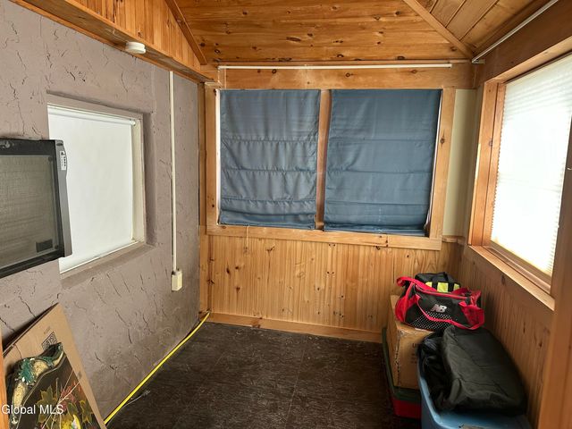 531 Sullivan Way, Jackson, NY 12816