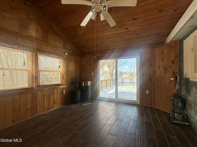 531 Sullivan Way, Jackson, NY 12816