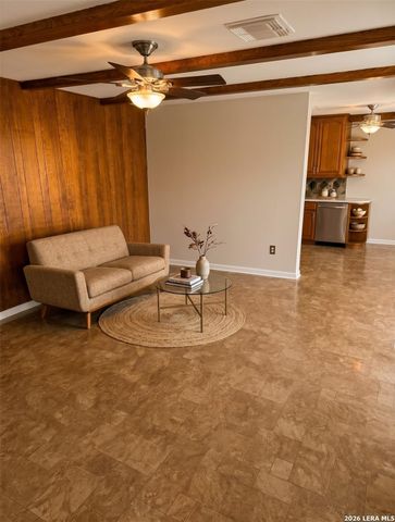 907 Redway Lane, Houston, TX 77062
