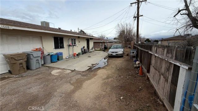 16087 Spruce, Hesperia, CA 92345