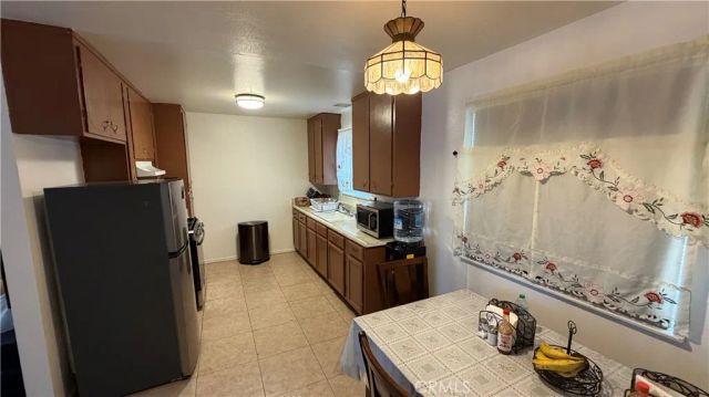 16087 Spruce, Hesperia, CA 92345