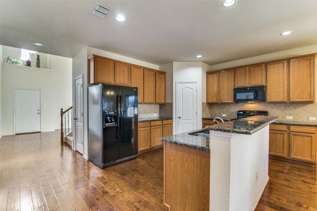 9400 Harrell Drive, Mckinney, TX 75072