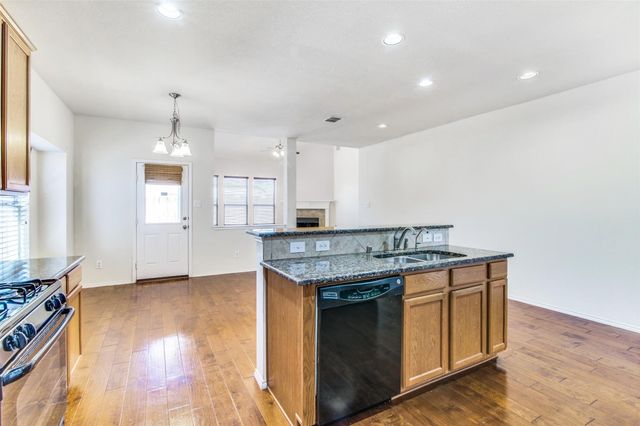9400 Harrell Drive, Mckinney, TX 75072