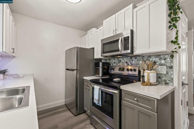 126 Muir Rd, Martinez, CA 94553