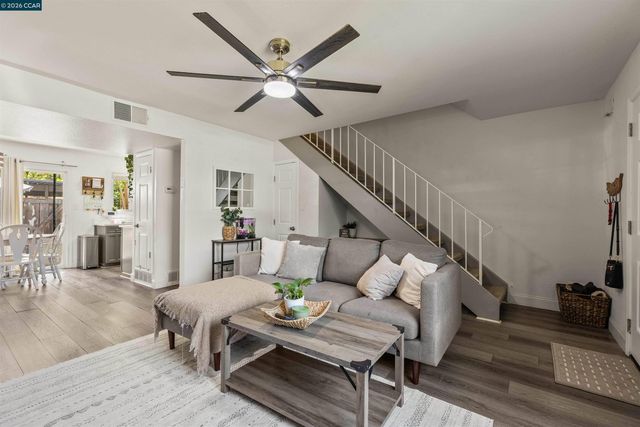 126 Muir Rd, Martinez, CA 94553