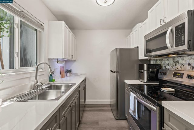 126 Muir Rd, Martinez, CA 94553