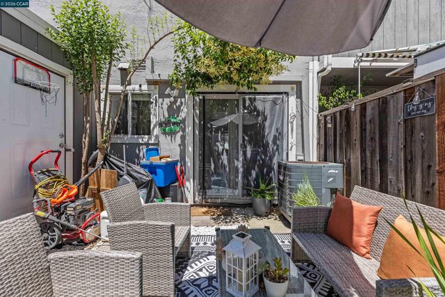 126 Muir Rd, Martinez, CA 94553