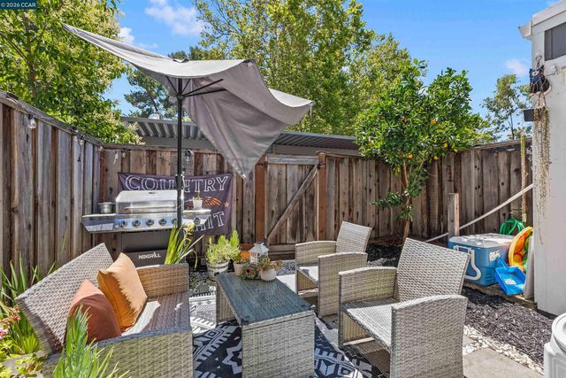 126 Muir Rd, Martinez, CA 94553