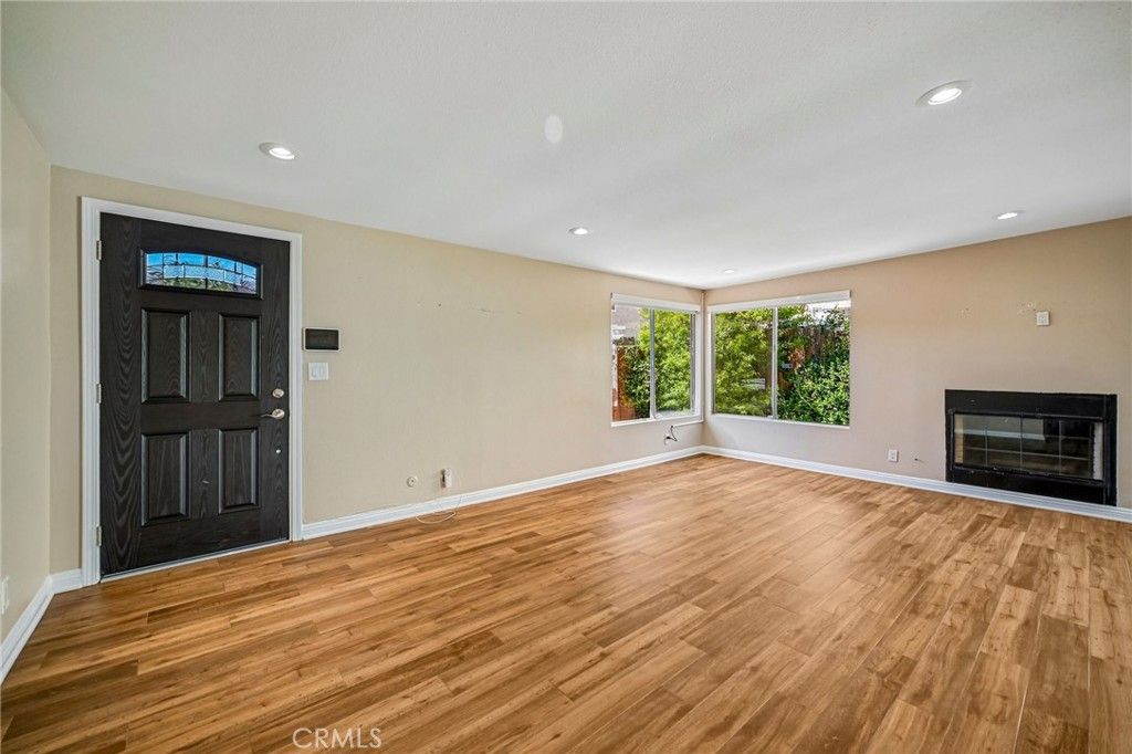 9930 Owensmouth Avenue 10, Chatsworth, CA 91311 — exterior
