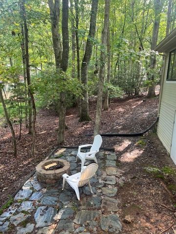 600 Lakeside Drive, Blairsville, GA 30512