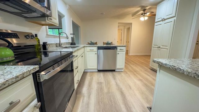 600 Lakeside Drive, Blairsville, GA 30512