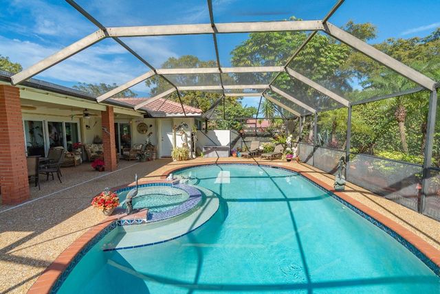 115 SW 97th Terrace, Coral Springs, FL 33071