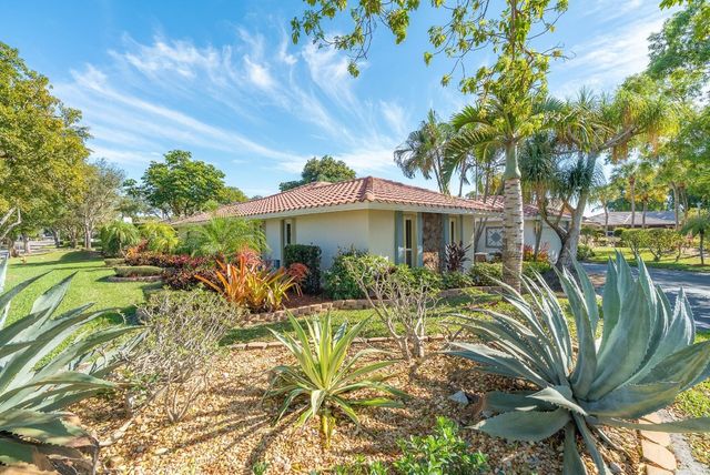 115 SW 97th Terrace, Coral Springs, FL 33071