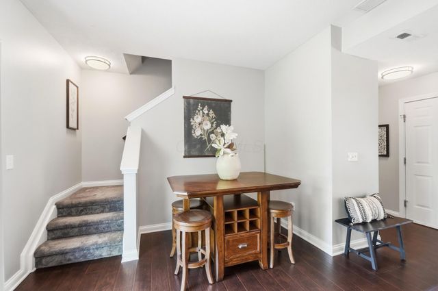 5563 Albany Terrace Way, 903, Westerville, OH 43081