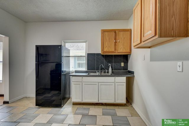 3023 Larimore Avenue, Omaha, NE 68111