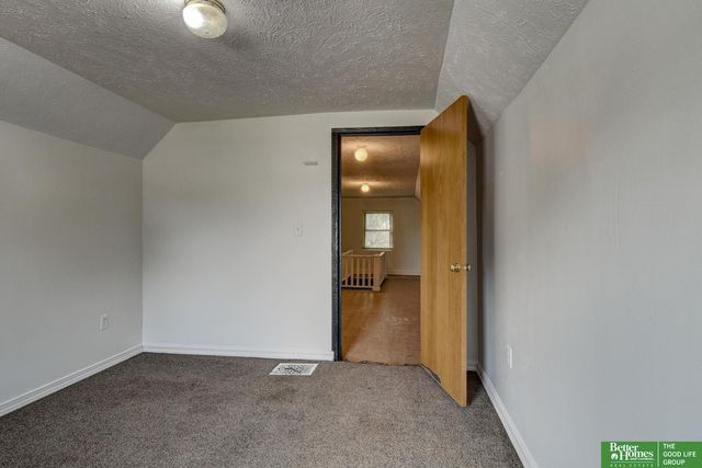 3023 Larimore Avenue, Omaha, NE 68111