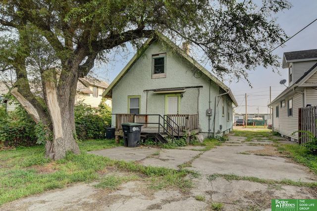 3023 Larimore Avenue, Omaha, NE 68111