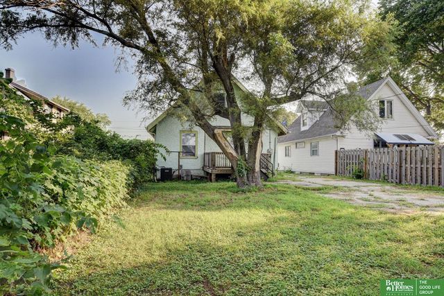3023 Larimore Avenue, Omaha, NE 68111