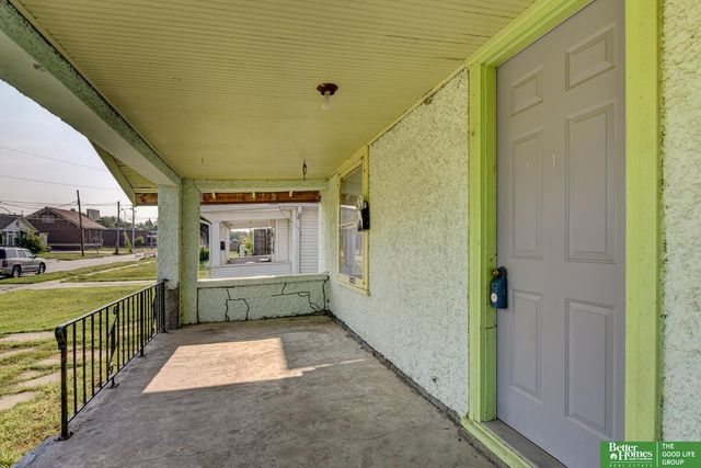 3023 Larimore Avenue, Omaha, NE 68111