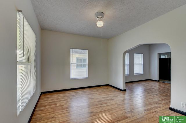 3023 Larimore Avenue, Omaha, NE 68111