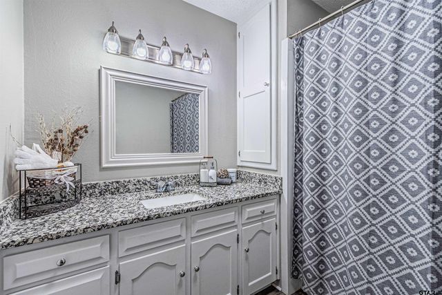 253 Cr 2425, Mineola, TX 75773